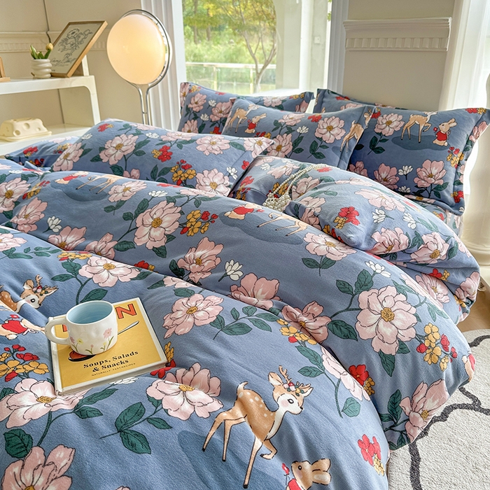 91家纺网 家纺一手货源 找家纺 2024秋冬新款牛奶绒单被套 海伦娜