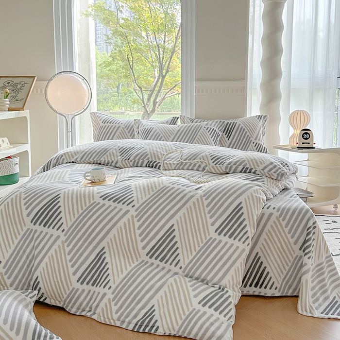 91家纺网 家纺一手货源 找家纺 2024秋冬新款牛奶绒单被套 柏拉图