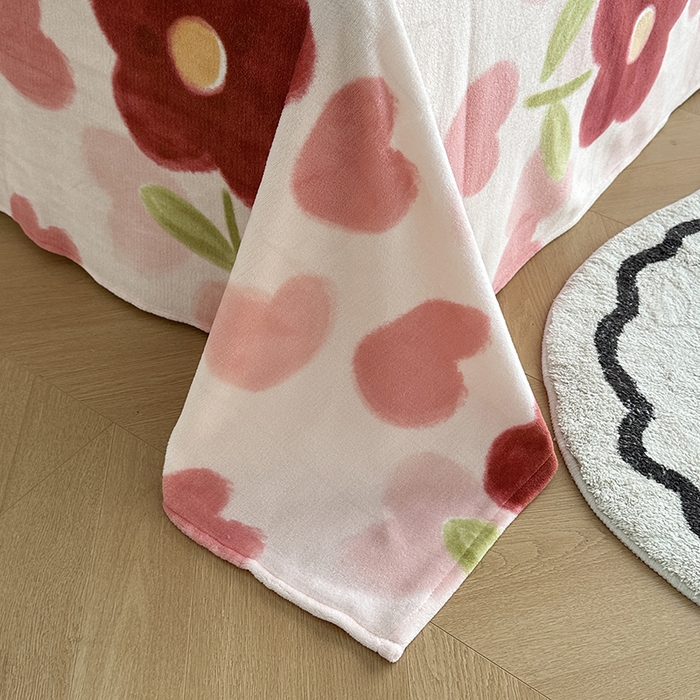 91家纺网 家纺一手货源 找家纺 2024秋冬新款牛奶绒单被套 浅浅花香