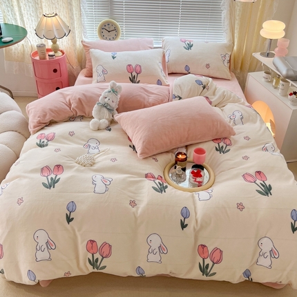 91家纺网 家纺一手货源 找家纺 （总）昔可家纺 2023新款高克重印花牛奶绒小清新系列四件套