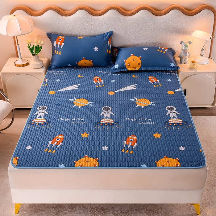 91家纺网 家纺一手货源 找家纺 床笠人家 2025新款A棉B绒-双面防水护理垫大床款 快乐宇航员