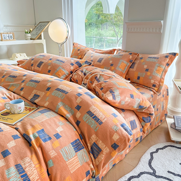 91家纺网 家纺一手货源 找家纺 2024秋冬新款牛奶绒单被套 律动