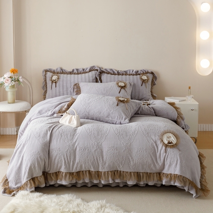 91家纺网 家纺一手货源 找家纺 总2024高克重A类牛奶绒蕾丝荷叶边夹棉床盖三件套