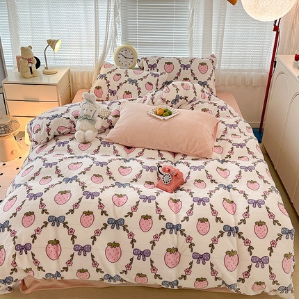 昔可家纺 2023新款高克重印花牛奶绒小清新系列四件套 圈圈草莓