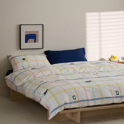 雅居纺家纺 2023新款13070全棉混搭绣花款四件套 彩色条纹