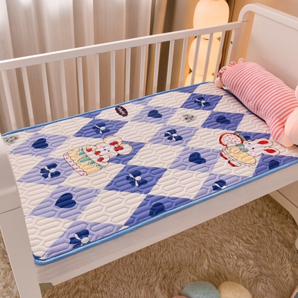 91家纺网 家纺一手货源 找家纺 床笠人家 2025新款A棉B绒-双面防水护理垫儿童床 蛋糕兔