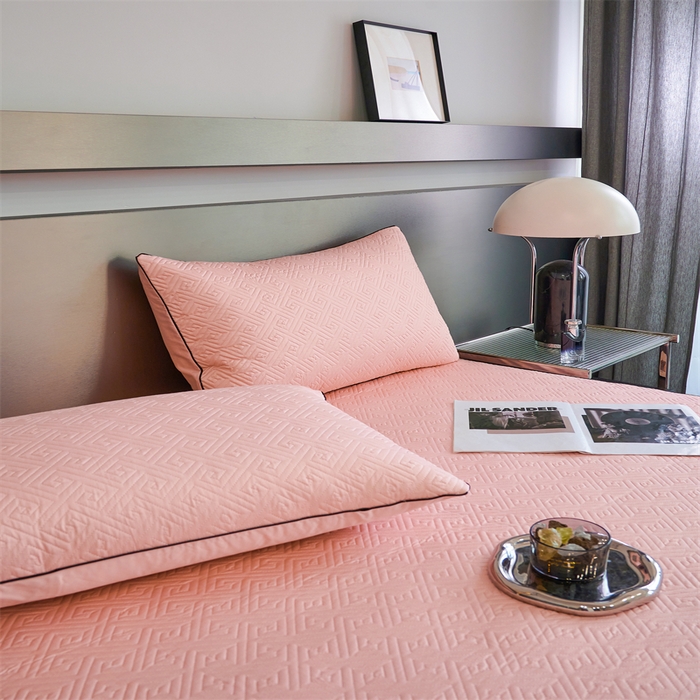 91家纺网 家纺一手货源 找家纺 八十八家纺2023新款大豆纤维夹棉床笠  浅粉玉