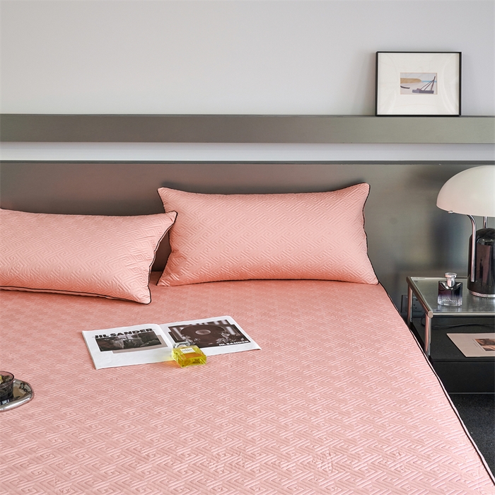 91家纺网 家纺一手货源 找家纺 八十八家纺2023新款大豆纤维夹棉床笠  浅粉玉