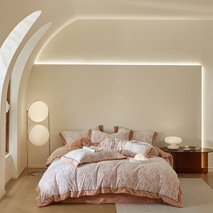 91家纺网 家纺一手货源 找家纺 （总）漫调家纺 2023新款真牛奶绒着色印花立体浮雕四件套