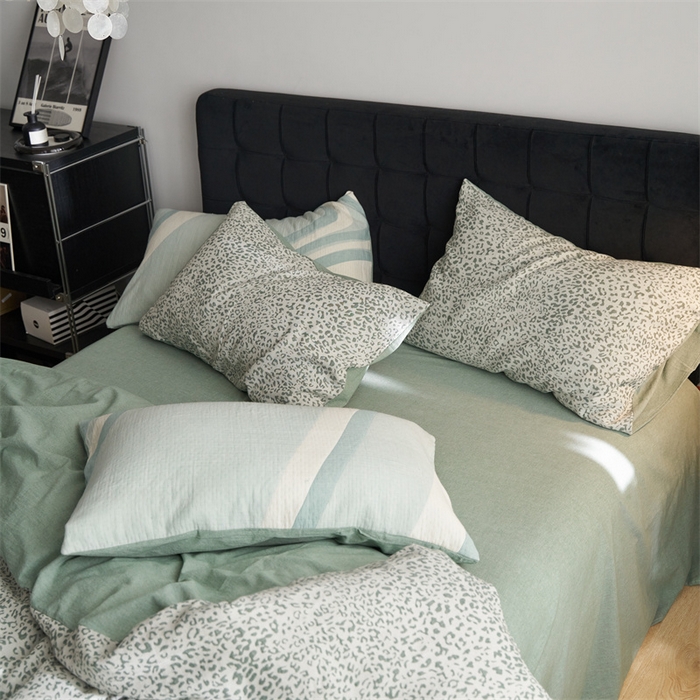 91家纺网 家纺一手货源 找家纺 安莱生活 2023新款色纺A类双层纱格纳及豹纹系列四件套 豹纹