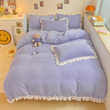 91家纺网 家纺一手货源 找家纺 静家居 2024牛奶绒韩版花边提花四件套 爱在深秋-紫