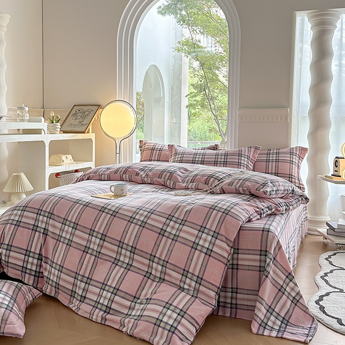 91家纺网 家纺一手货源 找家纺 2024秋冬新款牛奶绒单被套 和颜悦色