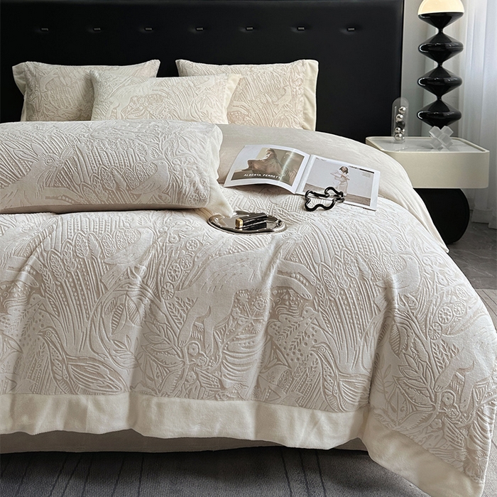 91家纺网 家纺一手货源 找家纺 宅家居 2023新款高奢加厚A类高克重浮雕花绒剪花烂花牛奶绒四件套 布鲁斯-杏色