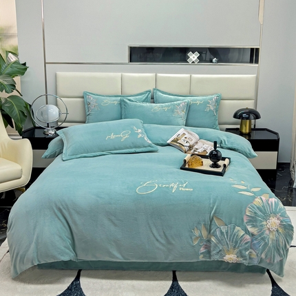 星尚家纺 2023新款全消光牛奶绒230g-花漾四件套 晨雾绿