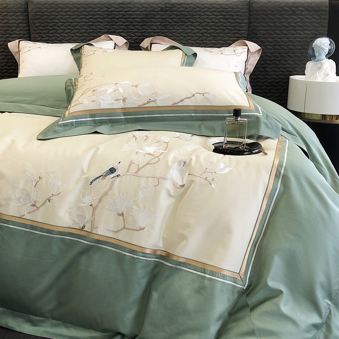 91家纺网 家纺一手货源 找家纺 沐白家居 2023长绒棉绣花四件套-花鸟山居 灰湖绿