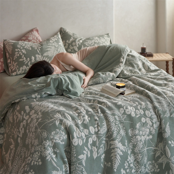 91家纺网 家纺一手货源 找家纺 安莱生活 2023新款A类空气层双层纱大提花枝繁叶茂空气层系列四件套 枝繁叶茂-草绿