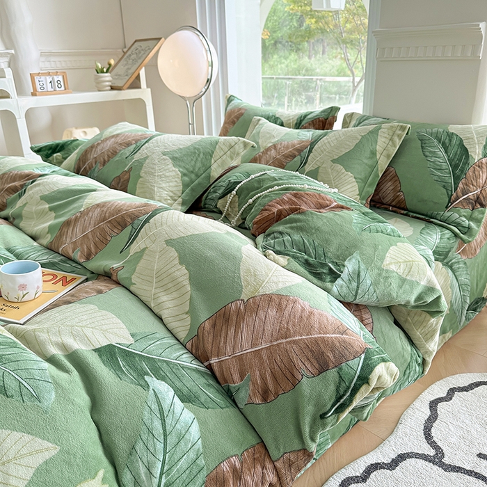 91家纺网 家纺一手货源 找家纺 2024秋冬新款牛奶绒单被套 莫奈