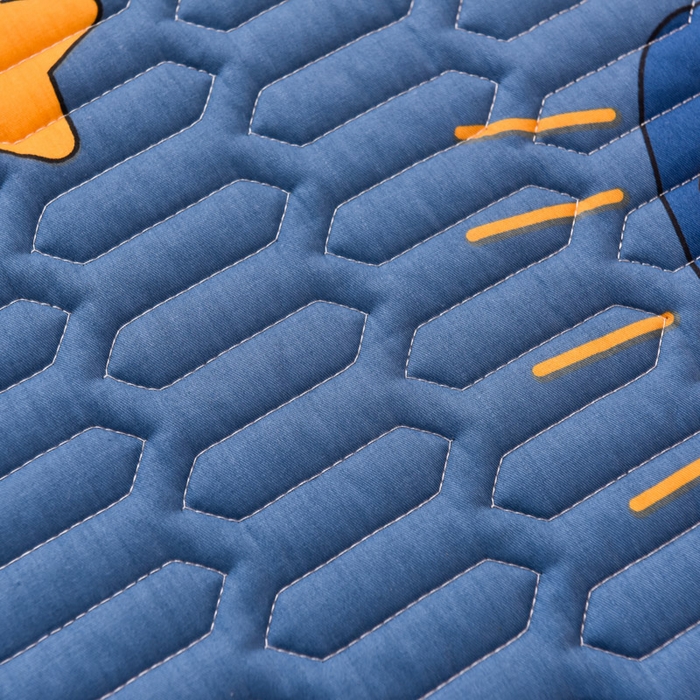 91家纺网 家纺一手货源 找家纺 床笠人家 2025新款A棉B绒-双面防水护理垫儿童床 快乐宇航员