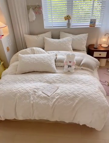 91家纺网 家纺一手货源 找家纺 （总）名兮 2023新款兔毛绒被套