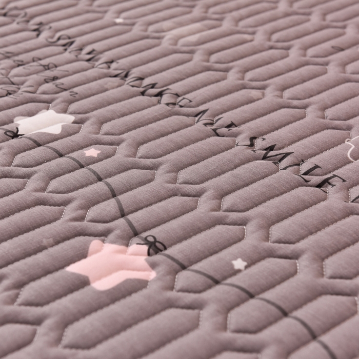 91家纺网 家纺一手货源 找家纺 床笠人家 2025新款A棉B绒-双面防水护理垫儿童床 星空之恋