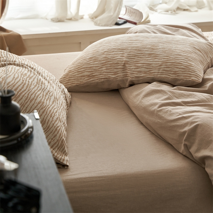 91家纺网 家纺一手货源 找家纺 安莱生活 2023新款色纺A类双层纱格纳及豹纹系列四件套 格纳