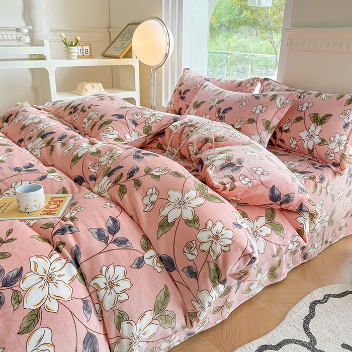 91家纺网 家纺一手货源 找家纺 2024秋冬新款牛奶绒单被套 红薇