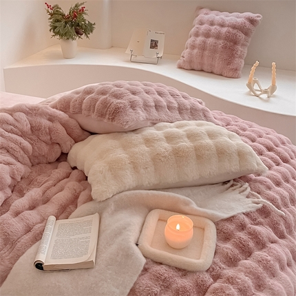 91家纺网 家纺一手货源 找家纺 （总）潘朵拉 2023新款ins小红书风爆款兔毛大泡泡四件套