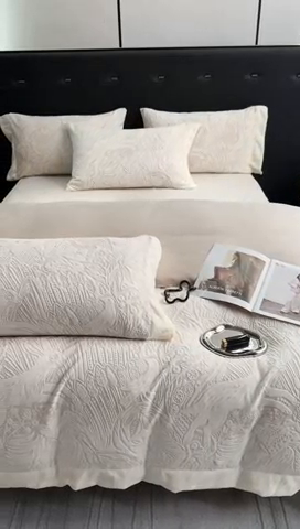 91家纺网 家纺一手货源 找家纺 宅家居 2023新款高奢加厚A类高克重浮雕花绒剪花烂花牛奶绒四件套 布鲁斯-杏色