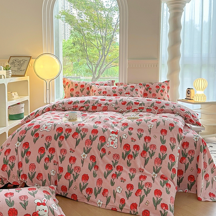 91家纺网 家纺一手货源 找家纺 2024秋冬新款牛奶绒单被套 玫瑰乐园