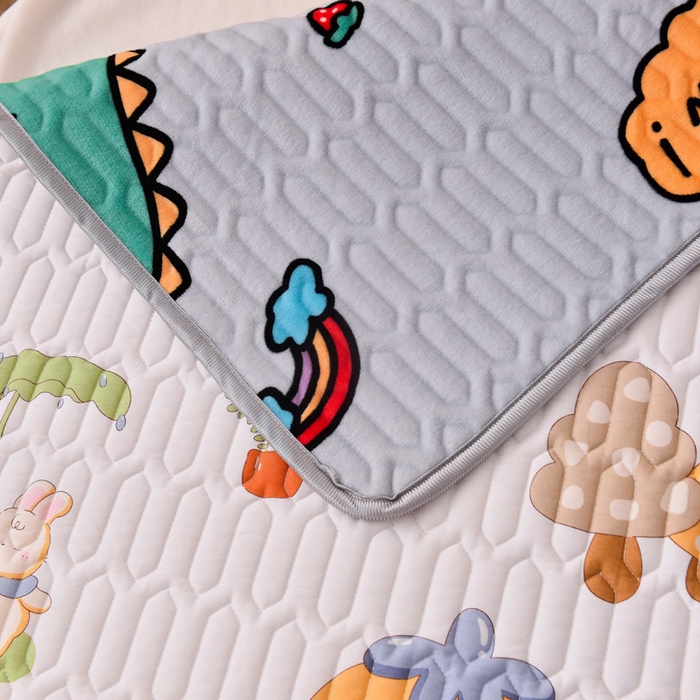 91家纺网 家纺一手货源 找家纺 床笠人家 2025新款A棉B绒-双面防水护理垫儿童床 趣味乐园