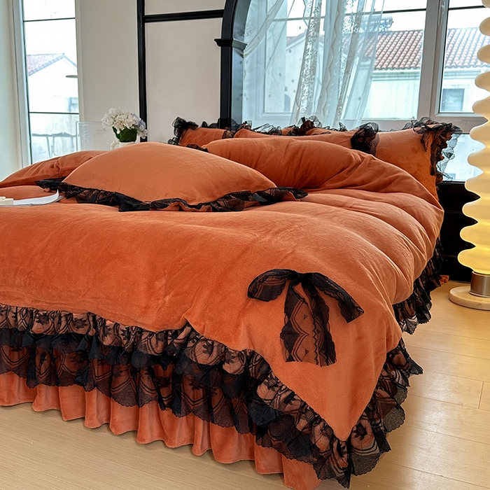 91家纺网 家纺一手货源 找家纺 言熙居 2024新款直播爆款8.5斤法莱绒牛奶绒纯色韩版小清新蕾丝四件套 蕾丝款-深桔