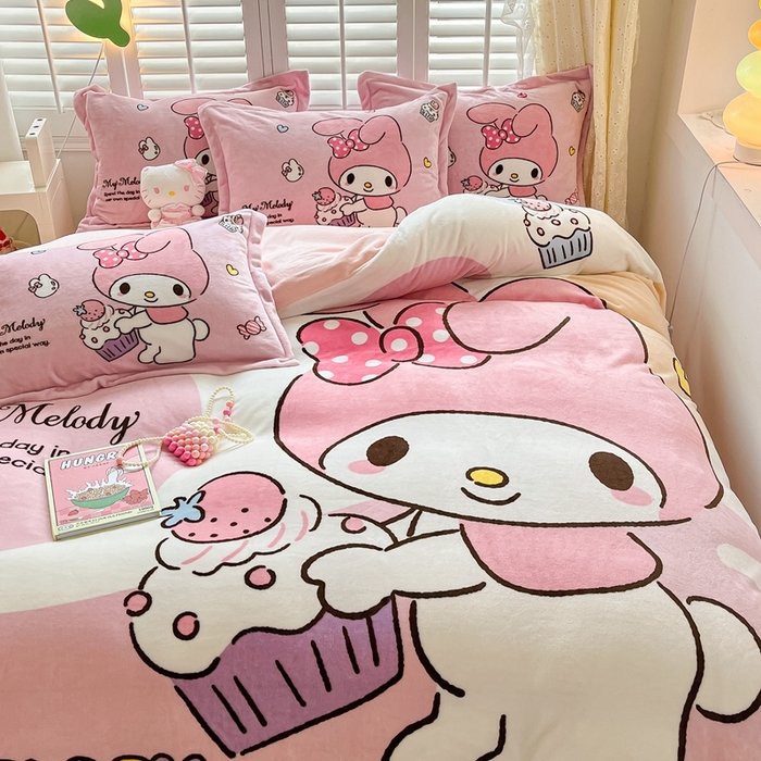 91家纺网 家纺一手货源 找家纺 星座 2025三丽鸥牛奶绒四件套 美乐蒂-大版