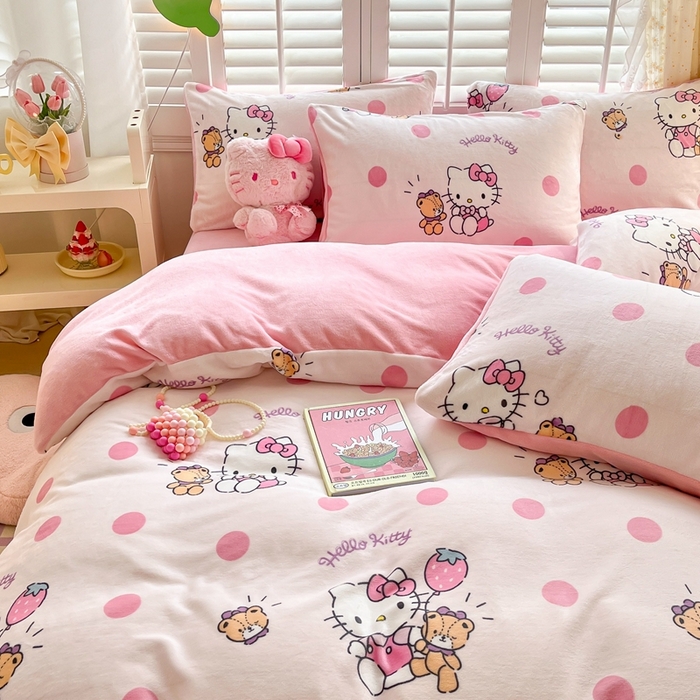 91家纺网 家纺一手货源 找家纺 星座 2025三丽鸥牛奶绒四件套 泡泡KT猫