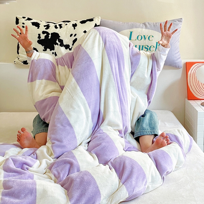 91家纺网 家纺一手货源 找家纺 圆岛家纺 2023新款原创牛奶绒印花保暖四件套 奶油紫