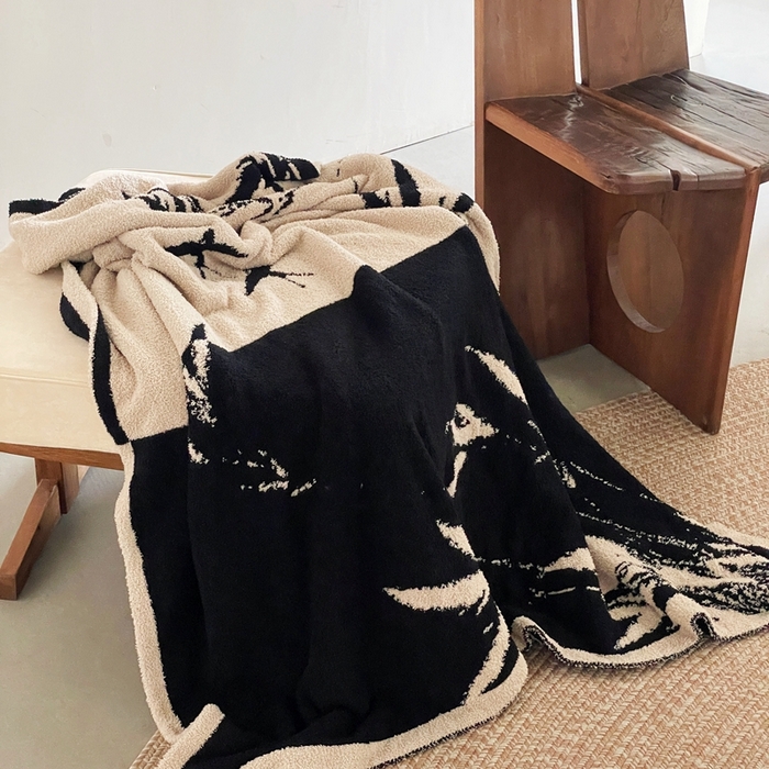 91家纺网 家纺一手货源 找家纺 圆岛家纺 2023新款半边绒针织毛毯 隐竹