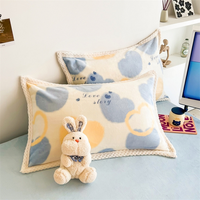 91家纺网 家纺一手货源 找家纺 川悦生活 2023新款牛奶绒200克宽边四件套 宽边浪漫国度-蓝