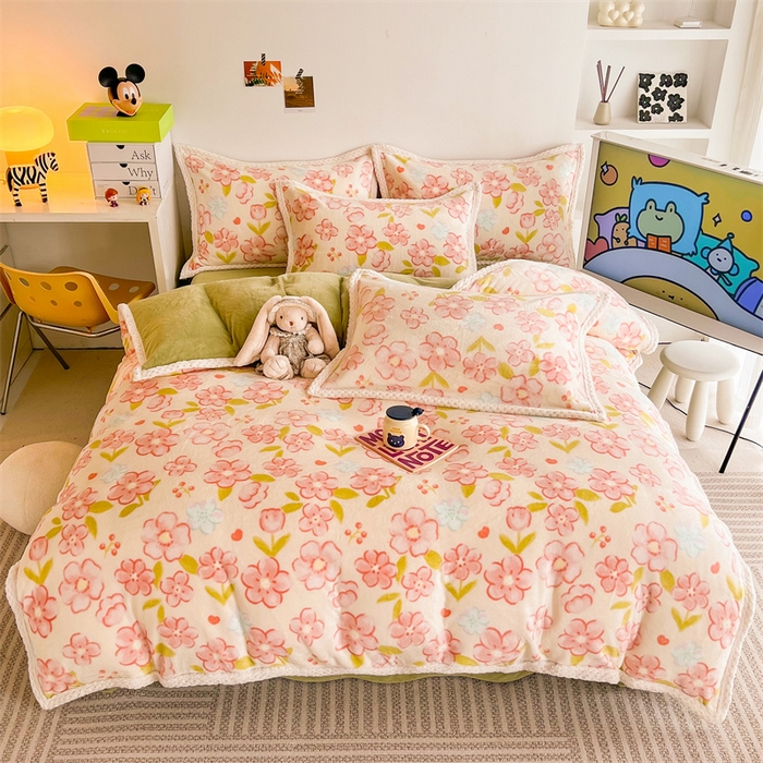 91家纺网 家纺一手货源 找家纺 川悦生活 2023新款牛奶绒200克宽边四件套 宽边暖安花