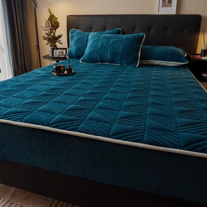 91家纺网 家纺一手货源 找家纺 全季家居2023新款A类大豆纤维抗静电牛奶绒夹棉床笠-纯色 宝石蓝