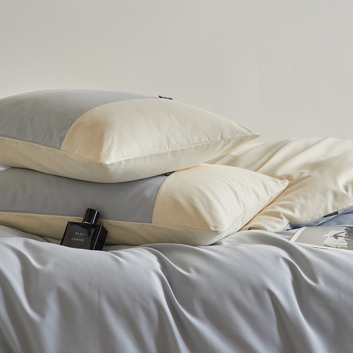 91家纺网 家纺一手货源 找家纺 梦享生活家居 2023新款全棉碳素磨毛四件套秋冬季保暖加厚纯棉四件套简约现代风 奶油蓝