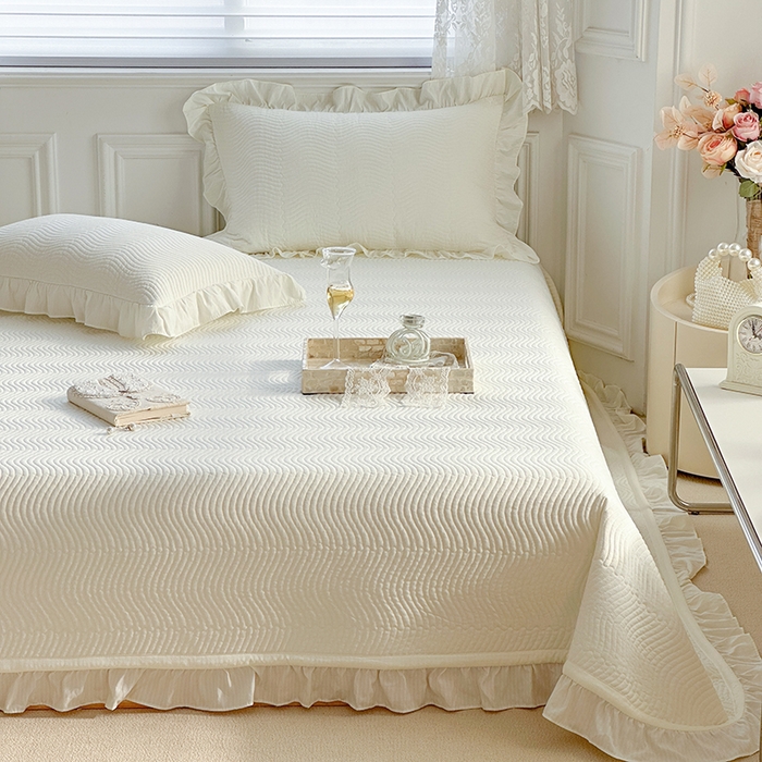 91家纺网 家纺一手货源 找家纺 紫碧螺家纺 2024新款暗提花水洗棉麻绗绣款双面多用欧式床盖 白色