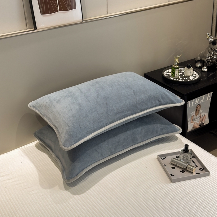 91家纺网 家纺一手货源 找家纺 全季家居 2023新款纯色印花高克重抗静电包边牛奶绒床单-纯色 雅致灰