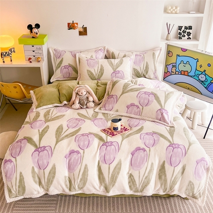 91家纺网 家纺一手货源 找家纺 川悦生活 2023新款牛奶绒200克宽边四件套 宽边紫色花园