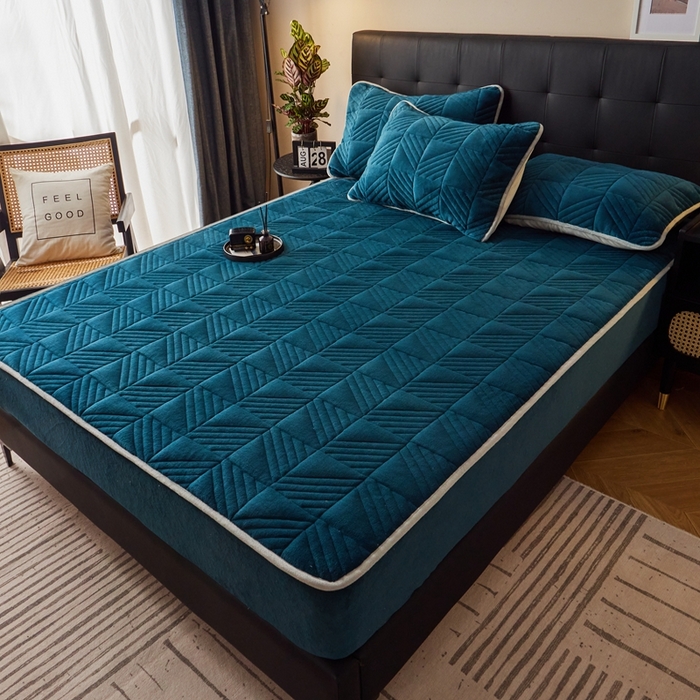 91家纺网 家纺一手货源 找家纺 全季家居2023新款A类大豆纤维抗静电牛奶绒夹棉床笠-纯色 宝石蓝