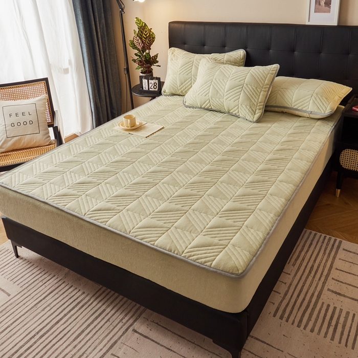 91家纺网 家纺一手货源 找家纺 全季家居2023新款A类大豆纤维抗静电牛奶绒夹棉床笠-纯色 果绿