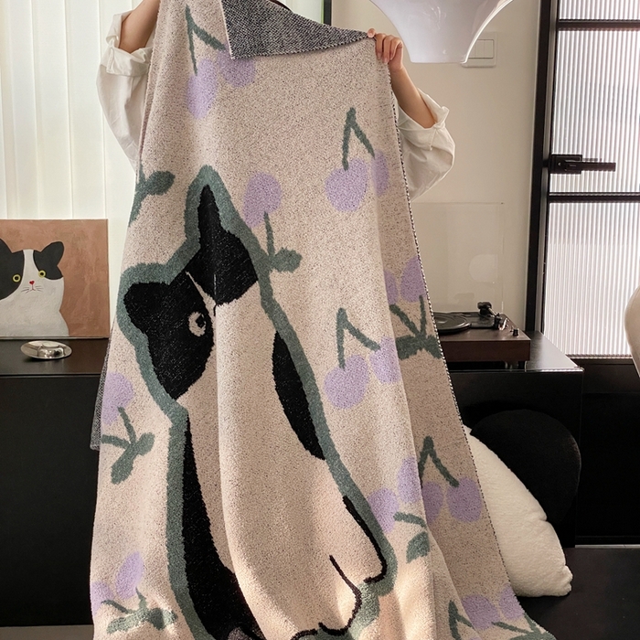 91家纺网 家纺一手货源 找家纺 圆岛家纺 2023新款半边绒针织毛毯 樱桃猫咪