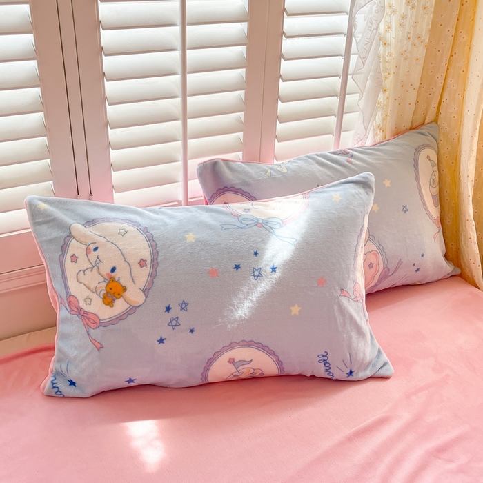 91家纺网 家纺一手货源 找家纺 星座 2025三丽鸥牛奶绒四件套 蛋糕大耳狗