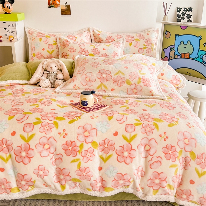 91家纺网 家纺一手货源 找家纺 川悦生活 2023新款牛奶绒200克宽边四件套 宽边暖安花