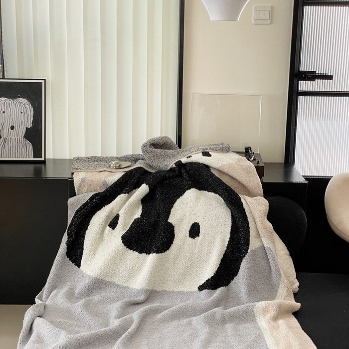 91家纺网 家纺一手货源 找家纺 圆岛家纺 2023新款半边绒针织毛毯 胖鹅