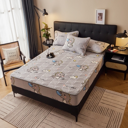 91家纺网 家纺一手货源 找家纺 全季家居2023新款A类大豆纤维抗静电牛奶绒夹棉床笠-印花 快乐恐龙