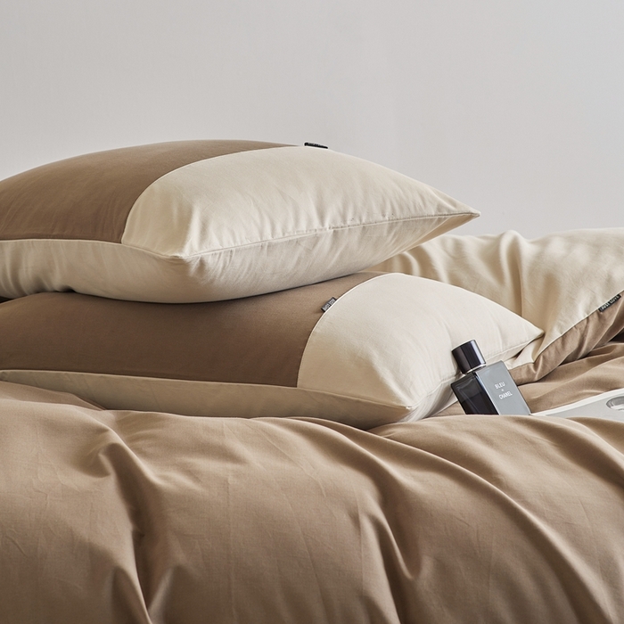 91家纺网 家纺一手货源 找家纺 梦享生活家居 2023新款全棉碳素磨毛四件套秋冬季保暖加厚纯棉四件套简约现代风 可可棕